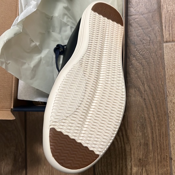 Cole Haan Grand Crosscourt II Leather Sneaker Mens size 10 - Picture 3 of 5